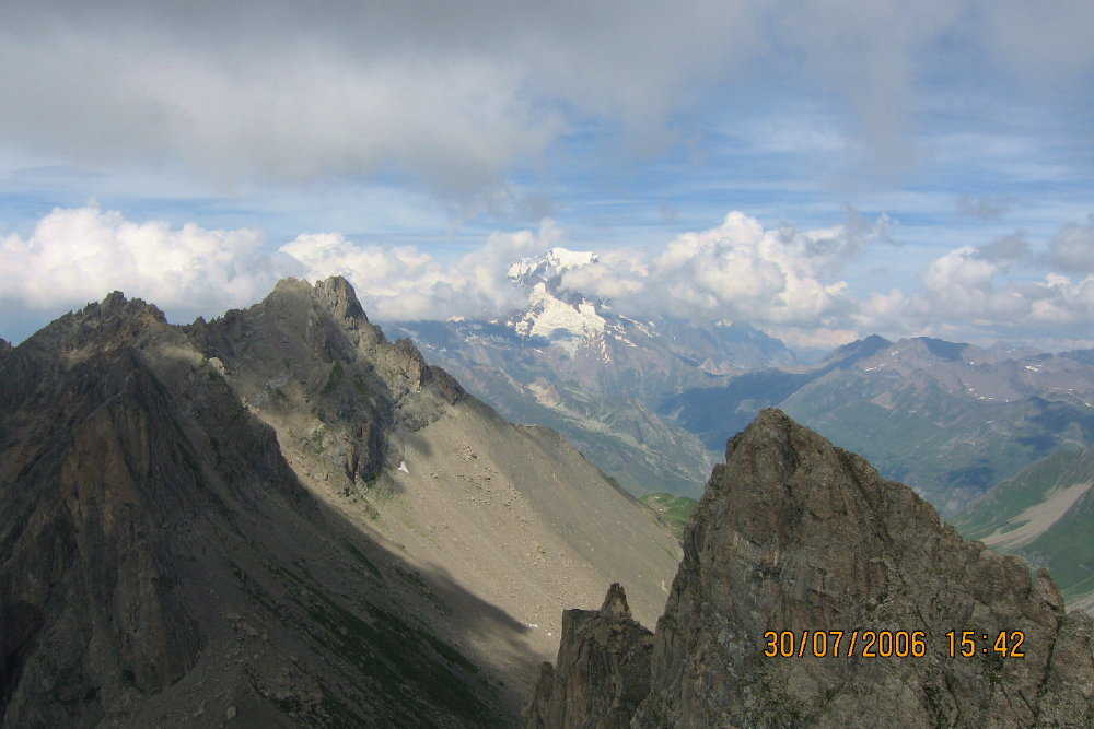 Aiguille du grand fond, Mt Blanc