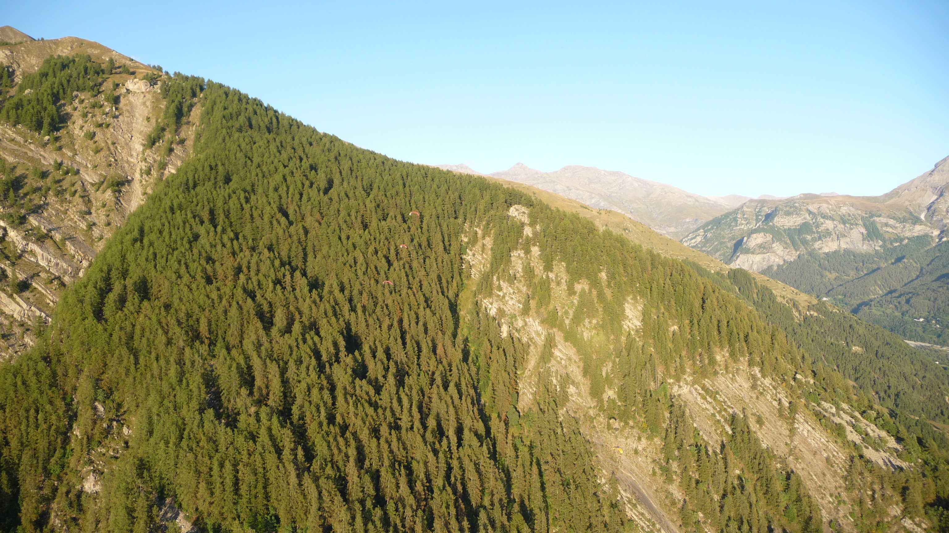 l'arete boisé qui tient bien en dynamique