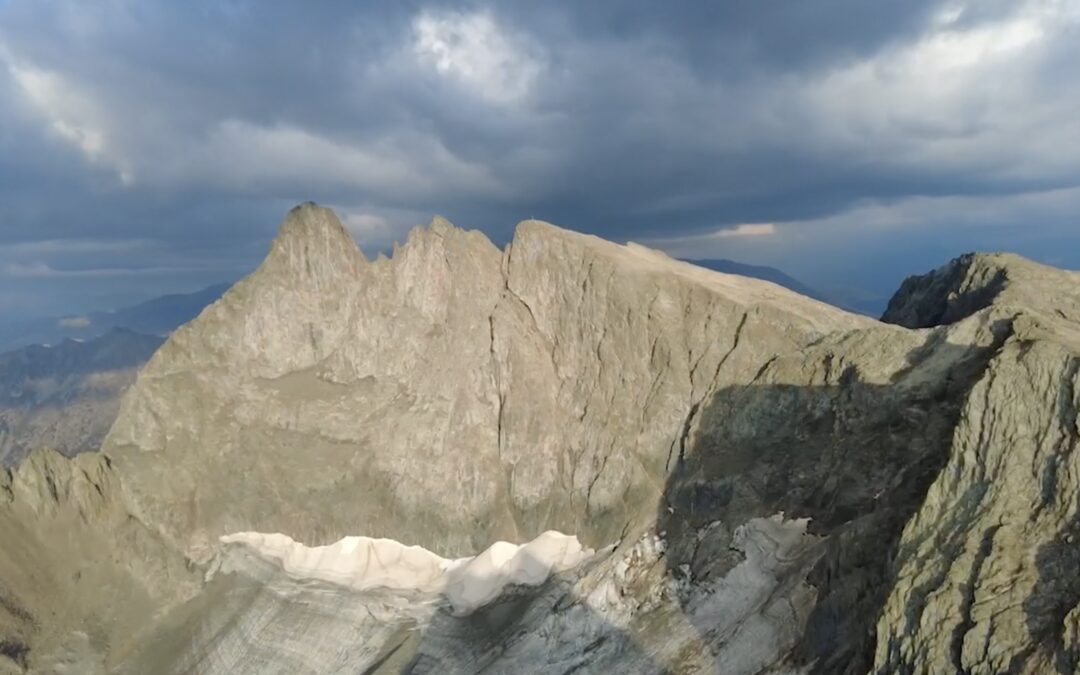 089 Vol du soir dans Belledonne