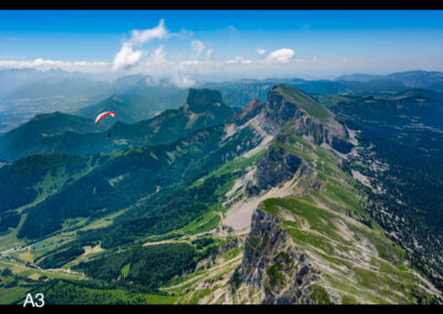 En vol vers le Mont Aiguille