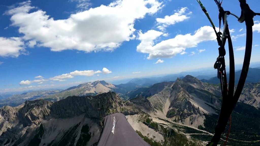 Direction le Pic de Bure
